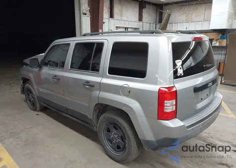 2015 Jeep Patriot Sport z USA, uszkodzony, nr VIN 1C4NJPBA8FD328320